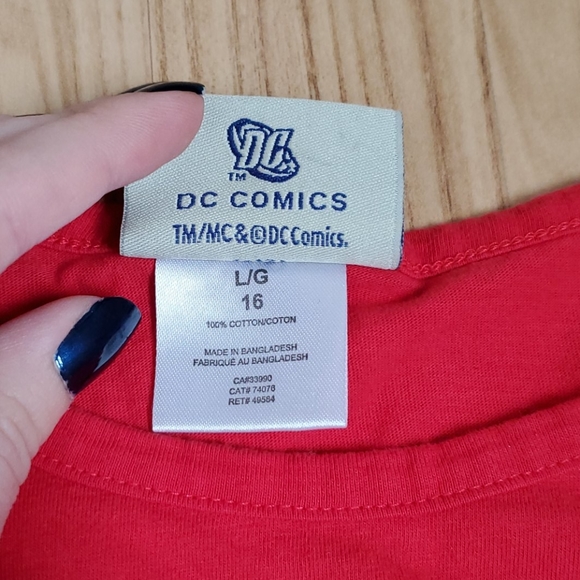 Girl's Superman T Shirt - Picture 3 of 5